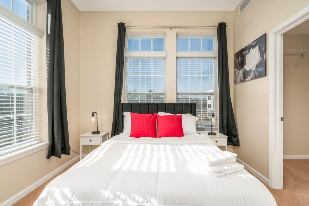Private Bed Downtown Indy - Shared Apartment Indianapolis Ngoại thất bức ảnh